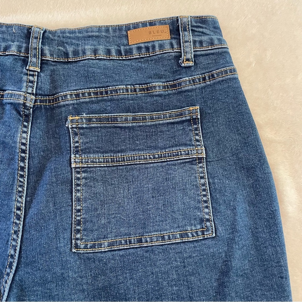 Bleu stretch denim shorts - size 12 - Picture 6 of 8